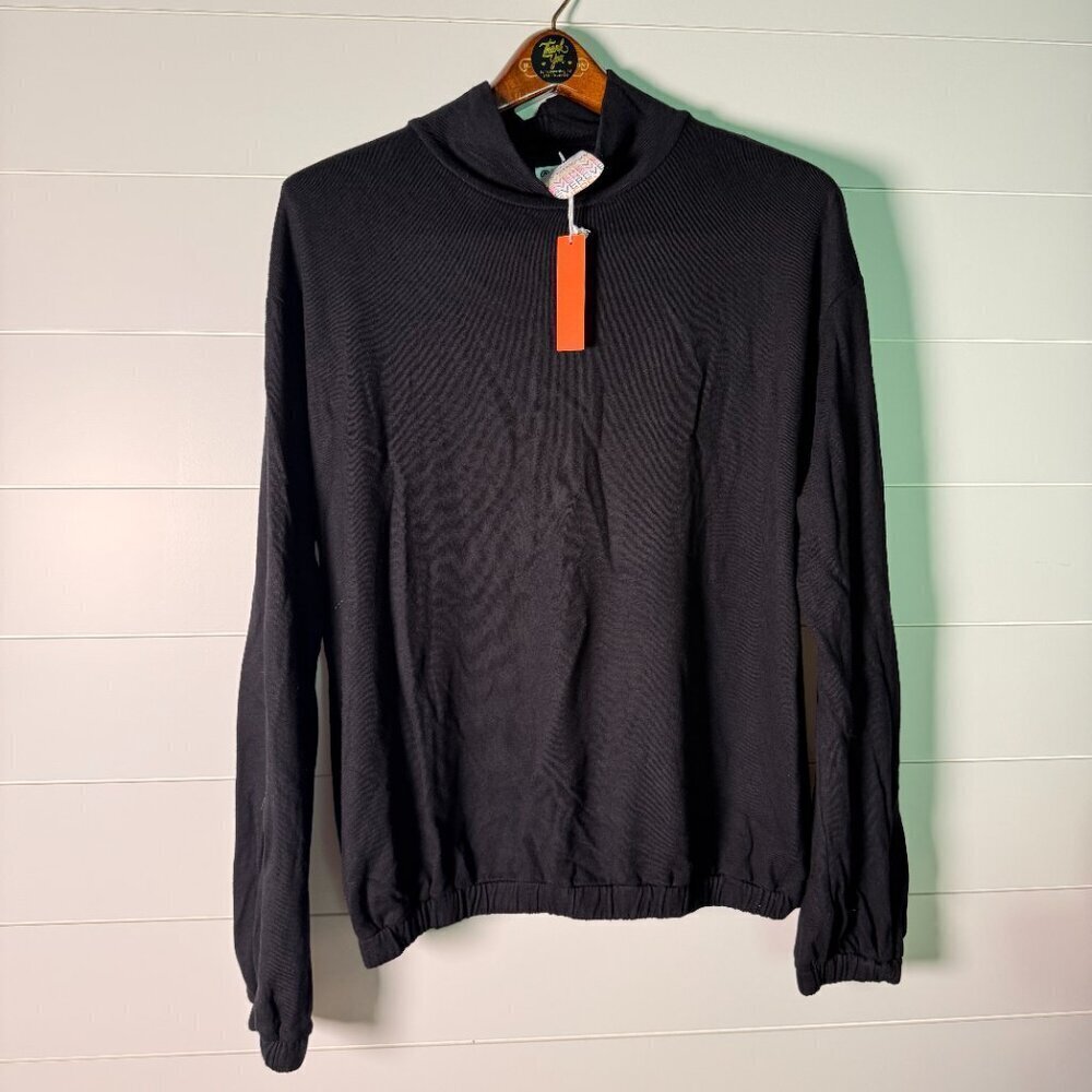 Evereve Sundry Funnel Neck Pullover Black Size 2 NWT